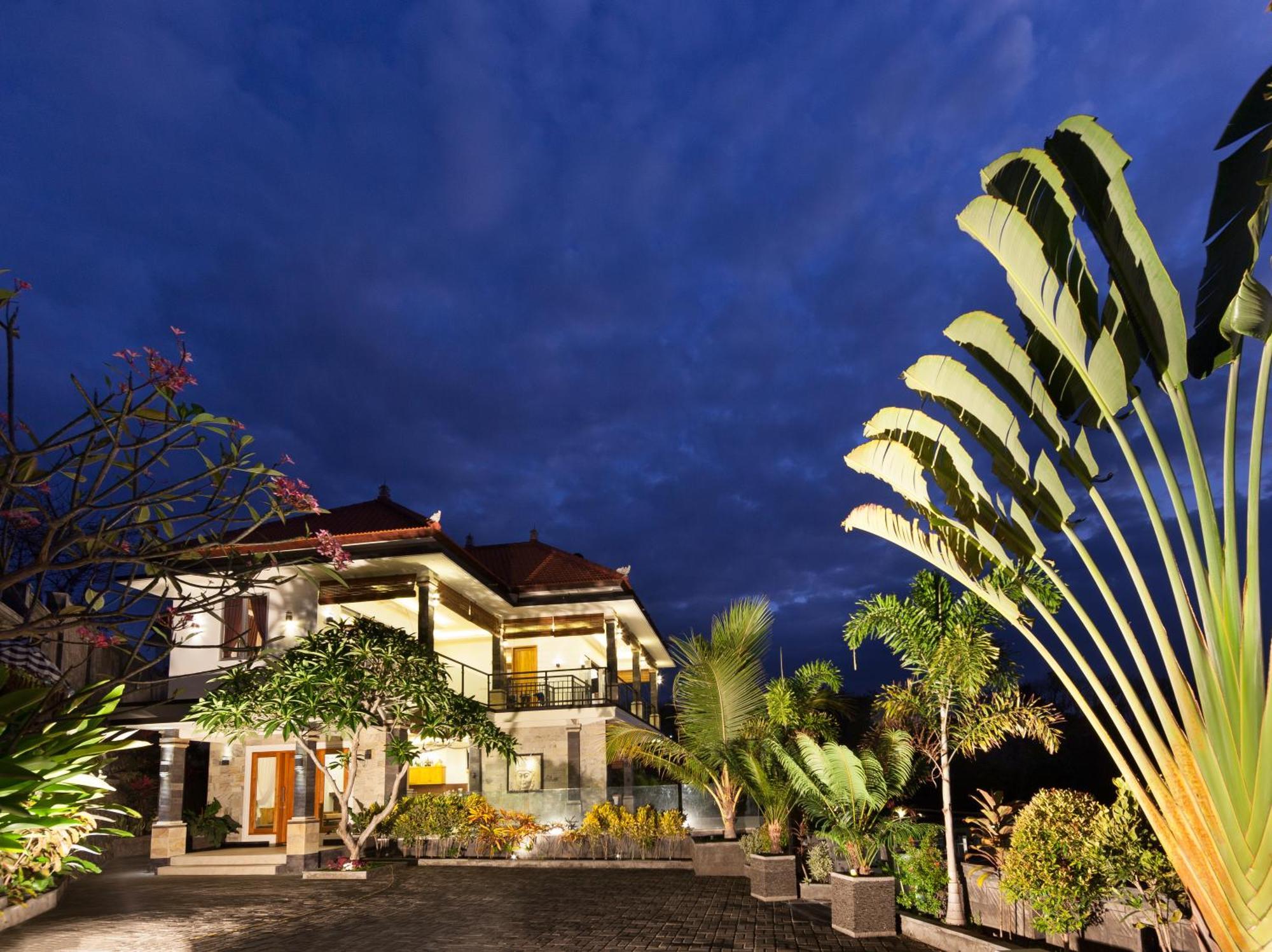 Villa Winy-villa Lovina (Bali)